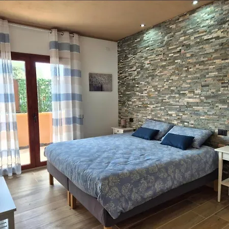 Casa Nefeli Pensionat