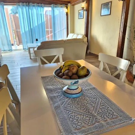 Casa Nefeli 3*